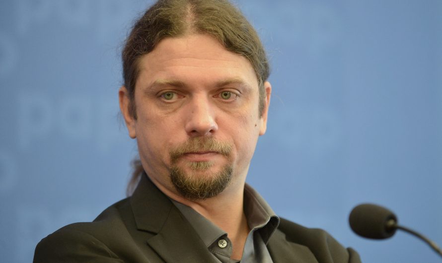 Krzysztof Feusette – kim jest? Wiek, kariera, życiorys